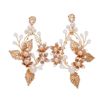 Golden leaf gėlavandenių perlų gėlių formos soros granulių auskarai moterims 2021 vestuvių nuotakos šalis