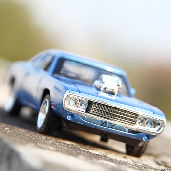 1:32 Lydinio Diecast Modeliai Dodge Įkroviklis Greiti Ir Įsiutę Žaislai, Transporto priemonės Vaikams, MINI AUTO Klasikinis Metalo Automobiliai