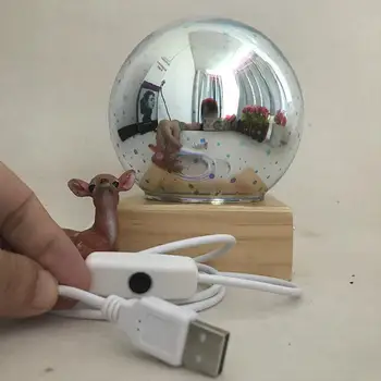 Medienos spalvinga 3d Šviesos Magija Projektorius ball 3D Lempa USB maitinimo miegamojo atmosferą naktį šviesos dangaus Stalo Lempa