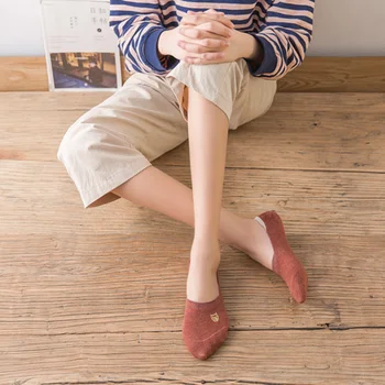 Vasarą kojinės Moteris Nematomas no-show Medvilnės laiminga moteris trumpą japonijos saldainiai Anti-slip Daug Mados kojinės Kawaii Pora Mielas dalykų