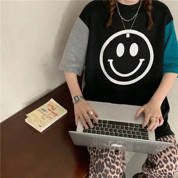Vasarą Laisvas Trumpas Rankovės Negabaritinių marškinėliai Moterims Smiley Veido Spausdinimo Kawaii Anime Harajuku korėjos Mados Grafinis T Marškinėliai