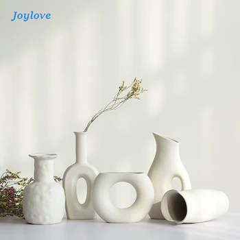 Baltos Keramikos Vaza, Džiovintos Gėlės Mažų Šviežių Kambarį Gėlių Kompozicijų Žvaigždėtą Valgomojo Stalas, Namų Dekoravimo, Ornamentų