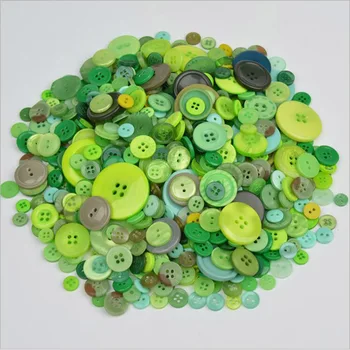 600 vnt 2-skylių /4 skyles Apvalios plastikinės mygtuką green serijos mišrios spalvos derva mygtuką drabužių priedai, drabužių 