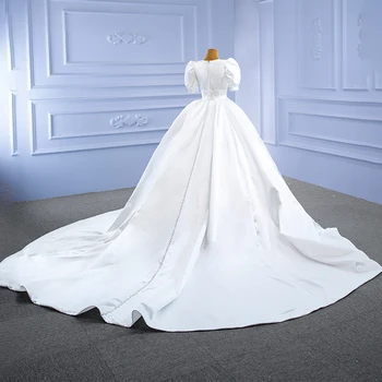 RSM67300 Paprasta Elegantiška Nuotakos Vestuvių Suknelė Balta V-kaklo 2021 Lygaus Satino Pinikai Trumpas Rankovės Vestuvių Puotą Šalis Suknelė