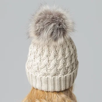 Žiemos Moterų Skrybėlę Pompom Beanies Šilta Megzta kepurė Mergaitėms Atsitiktinis Bžūp Rudenį Mergina Mados variklio Dangčio Suaugusiųjų Skullies Bžūp